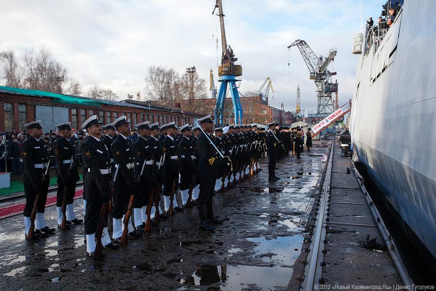 «Второй пошел»: фоторепортаж с церемонии передачи Индии фрегата Tarkash