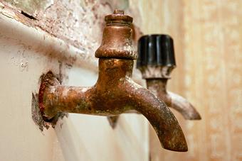 В поселке под Гвардейском объявлена ЧС из-за отсутствия воды