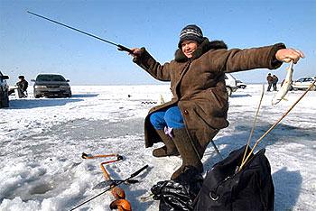 МЧС предупреждает рыбаков об ухудшении ледовой обстановки.