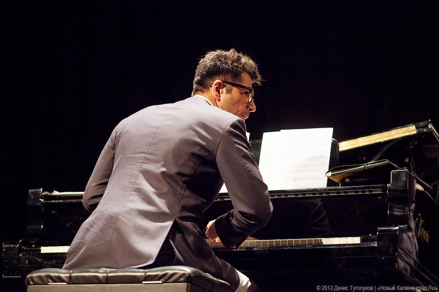 Игорь Бутман играет Бенни Гудмена: фоторепортаж с джазового концерта в Доме искусств