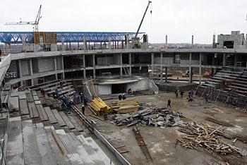 Деньги на достройку спорткомплекса на Сельме будут просить в Москве