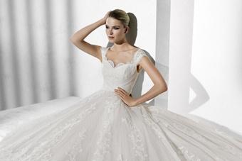 Ретро всегда в моде: знакомимся с моделями свадебных платьев