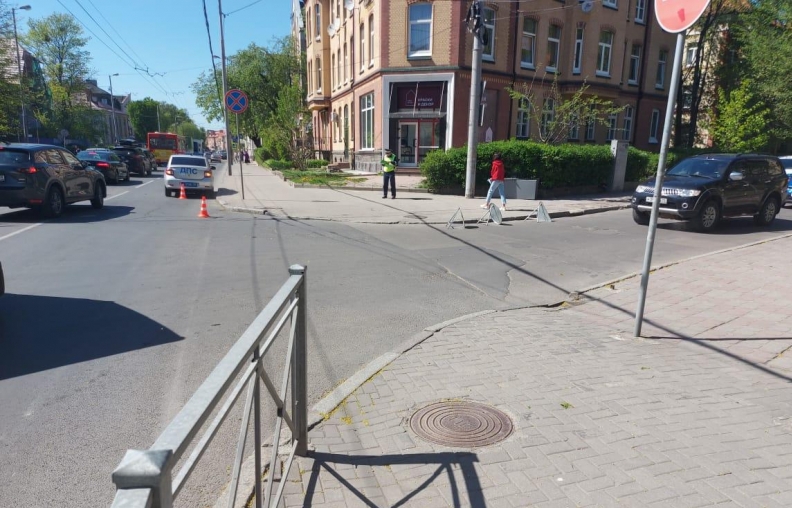 На проспекте Мира в Калининграде водитель «Киа Рио» сбил двух пенсионерок