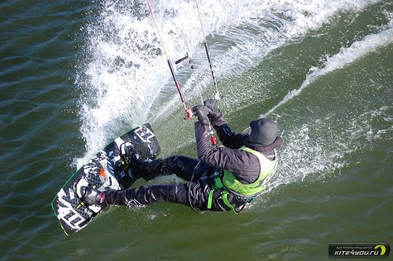 Калининградские кайтеры «показали, что умеют» на закрытии летнего сезона (+фото)