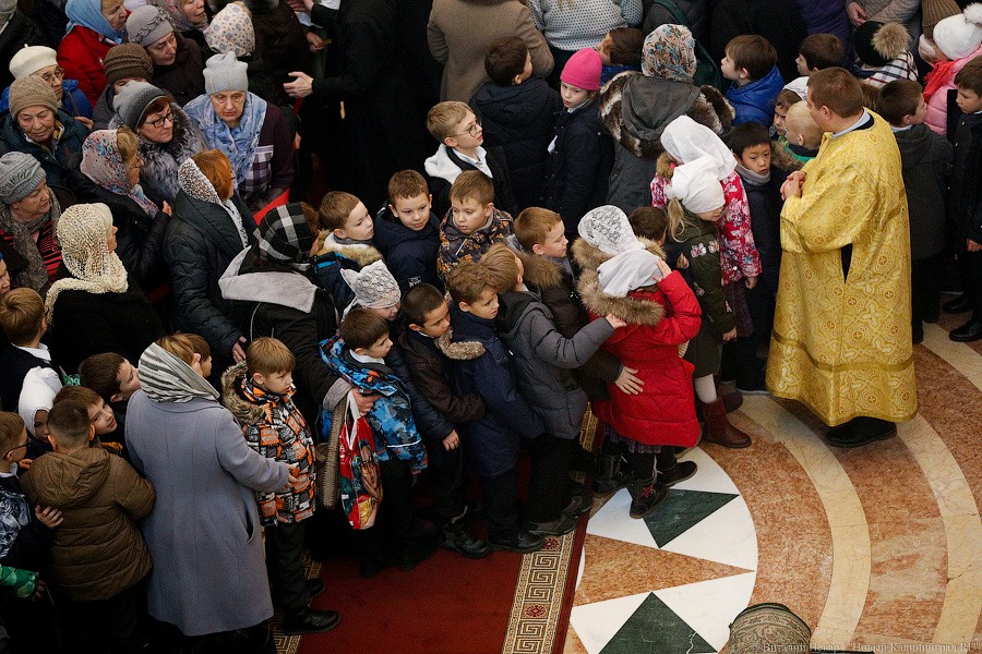 Патриарх и пробки: в Калининград прибыли глава РПЦ и мощи святителя Луки (фото)