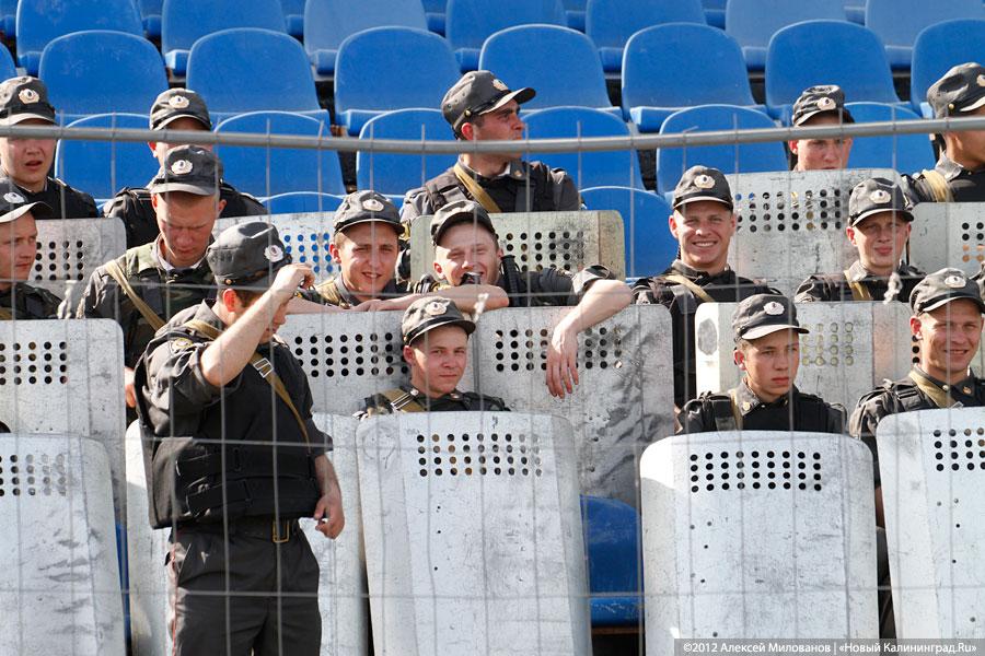 «Последний шанс»: фоторепортаж с матча «Балтика-Газовик»
