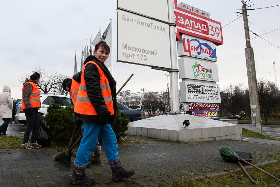 Совочек для глав: на Моспроспекте поставили табличку в память о Первой мировой