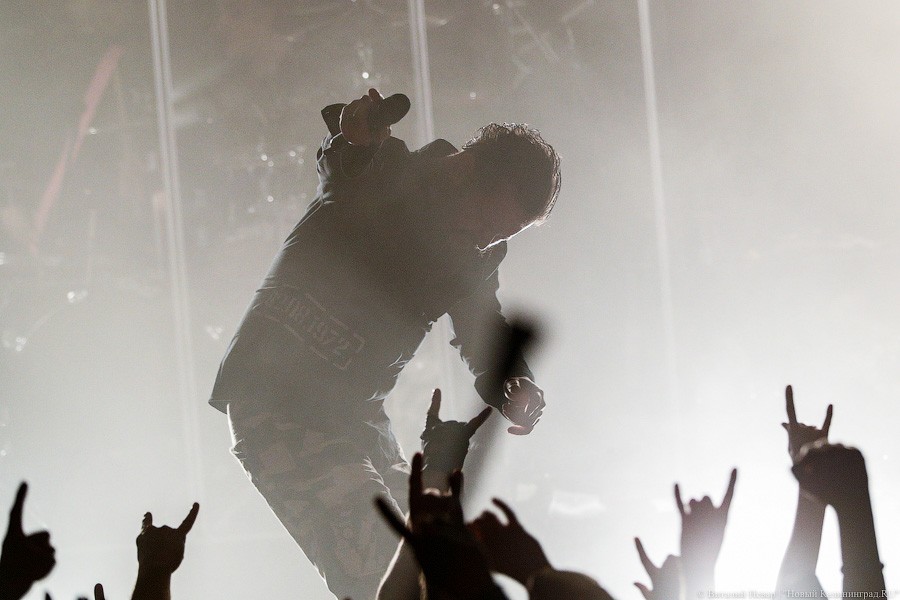 Ни траурный марш забывших дорогу домой: как «Пилот» привёз в Калининград рок