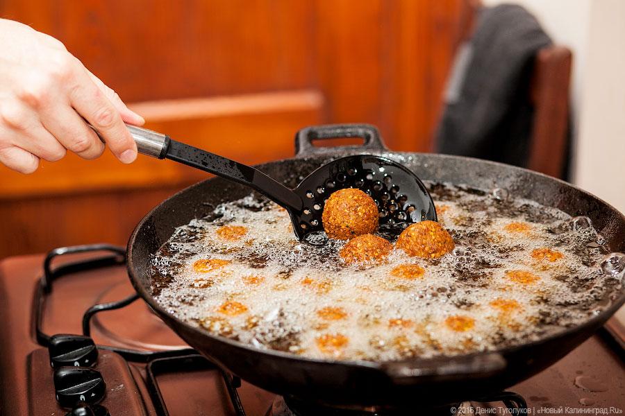 Весь цимес: Евгений Зубарев готовит в «Altes Haus»