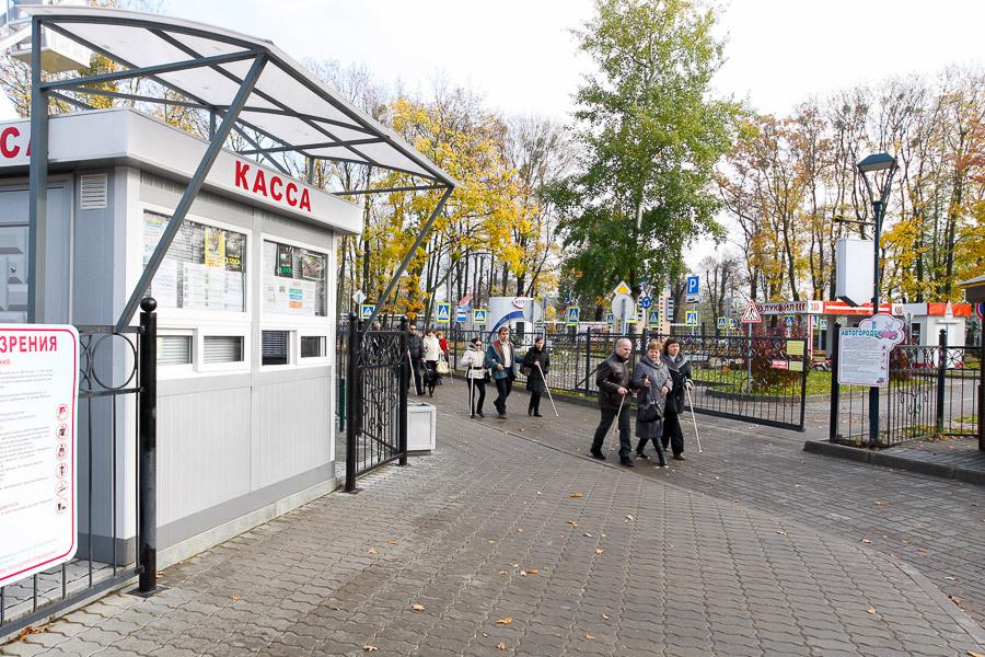 Шаги вслепую: как незрячие приспосабливаются к городской среде