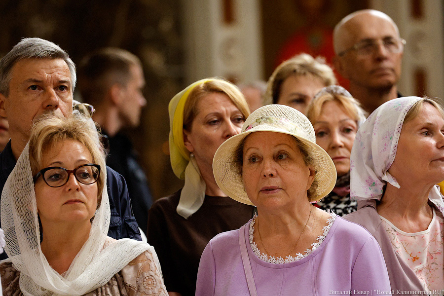 От заката до рассвета: патриарх Кирилл провёл богослужение в Калининграде (фото)