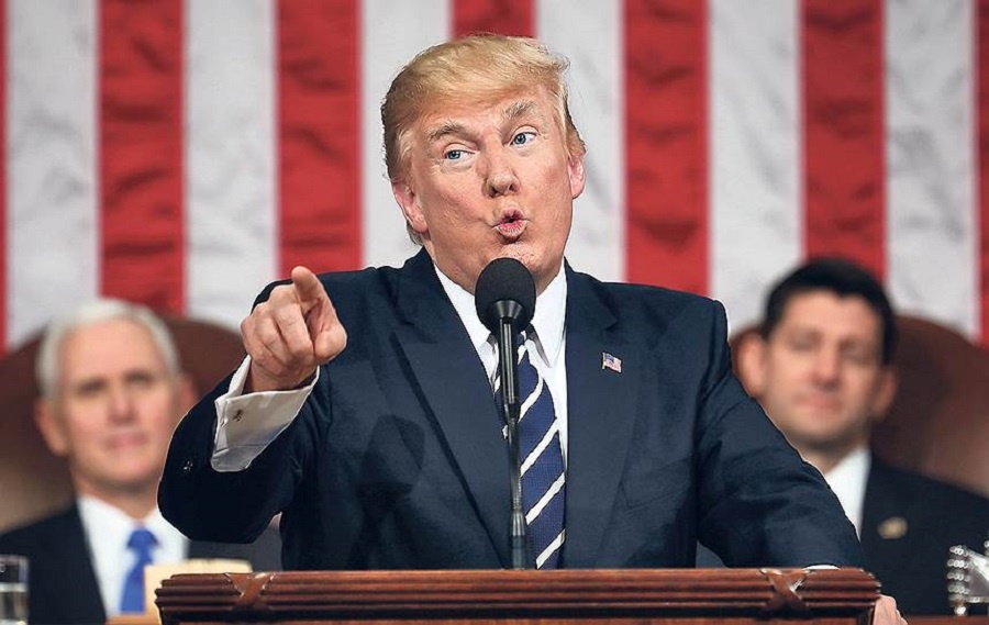 В Белом доме уверены, что мир от хаоса удерживает один Трамп