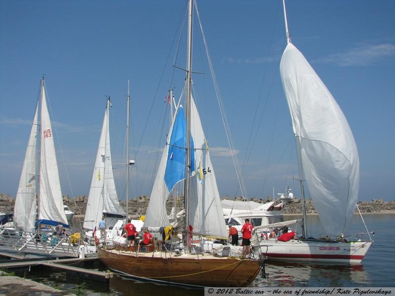 «Давайте дружить морями!»: репортаж с регаты в Пионерском