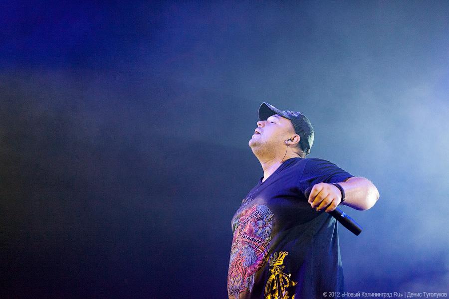 «Вспомнить все»: фоторепортаж с концерта группы «Руки вверх»