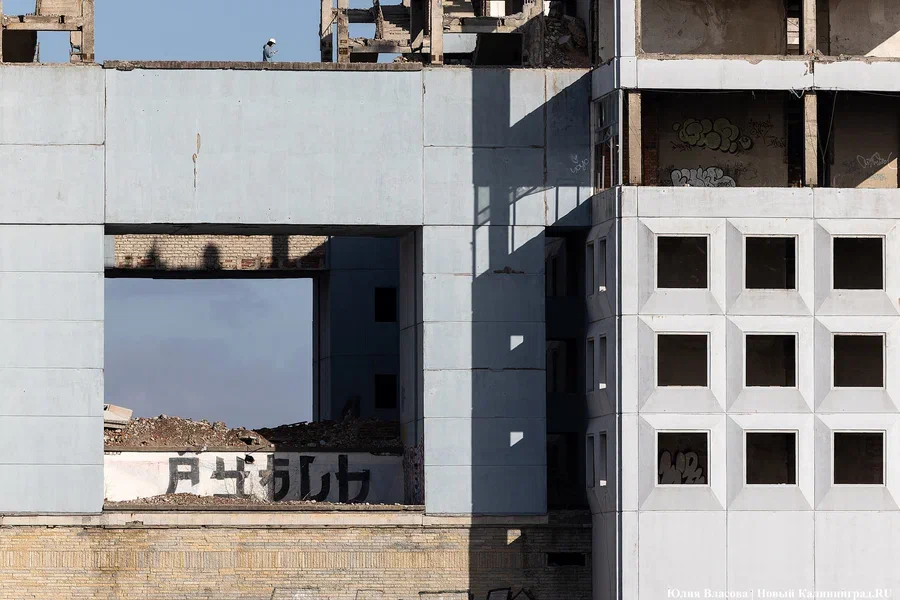 Корпорация развития отменила аукцион на демонтаж фундамента Дома Советов