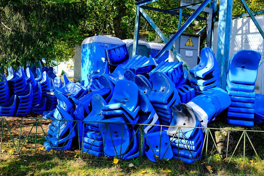 Огород вместо поля: что происходит со стадионом «Балтика» прямо сейчас (фото)