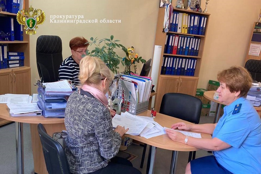 Спортшколу по плаванию в СК «Юность» оштрафовали за нарушение лицензионных требований