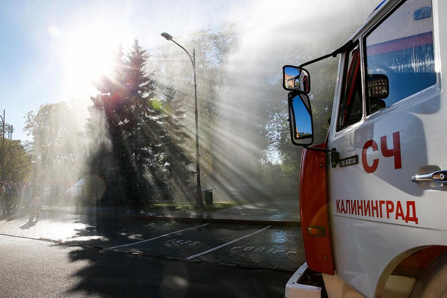 «Мы бы ведрами быстрее потушили»: как пожарные здание правительства «спасали»