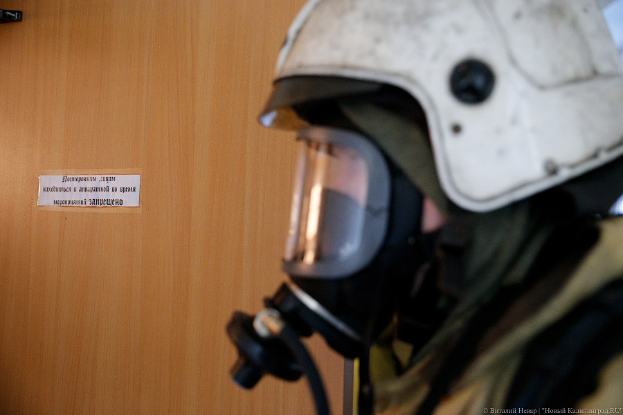 «Шланги, сирены, селфи»: как на Дмитрия Донского, 1, учились спасать всех врио