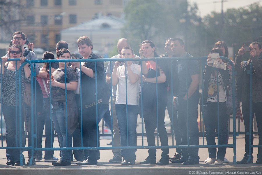 Мчатся самолеты ниже облаков: репетиция Парада Победы в Москве (фото)