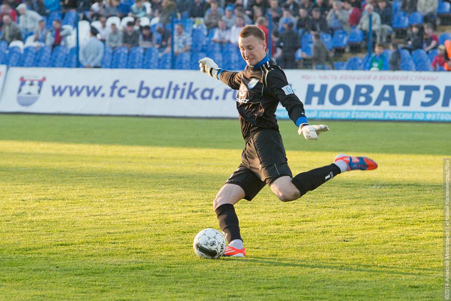 Очень сухо: «Балтика» и «Сибирь» сыграли со счётом 0:0