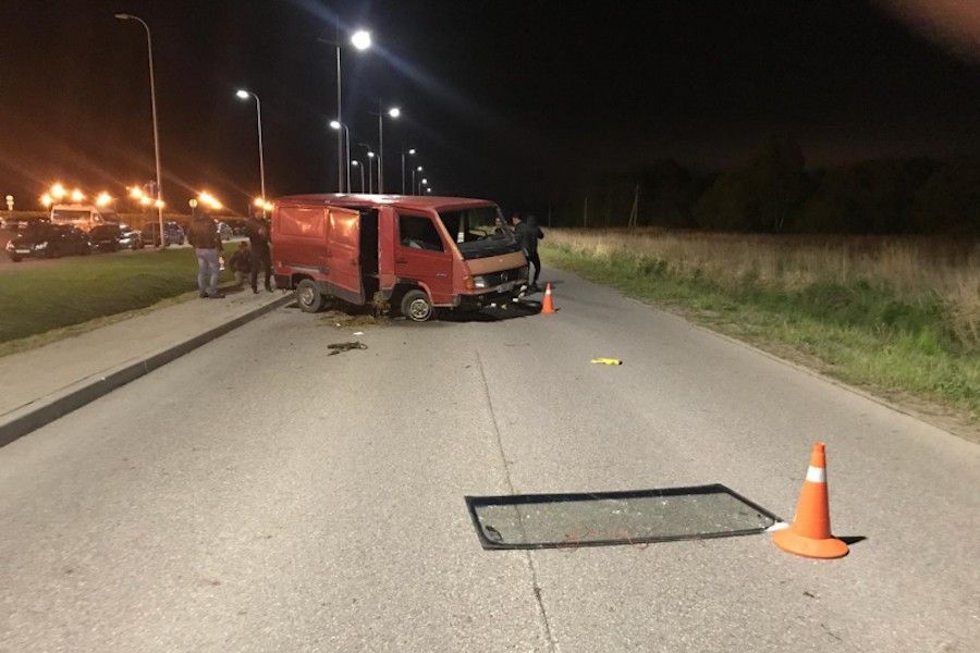 Против водителя, задавившего лежащего мужчину, возбудили уголовное дело