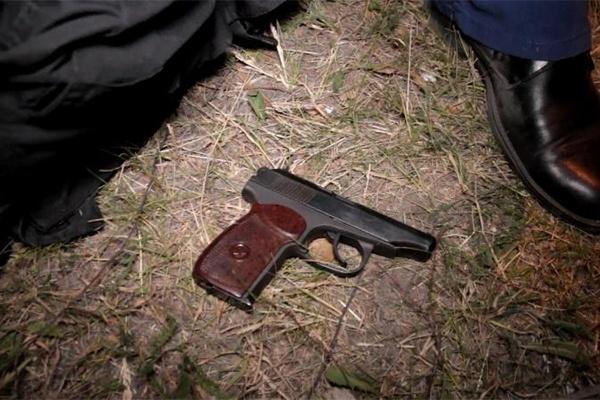 Полиция задержала охранника, перевозившего наркотики в служебном авто (фото)