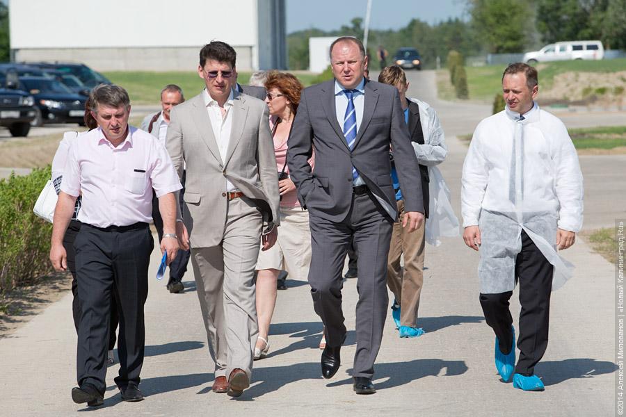 Голштино-фризская «карусель»: в Полесском районе открылся новый молочный комплекс (фото)