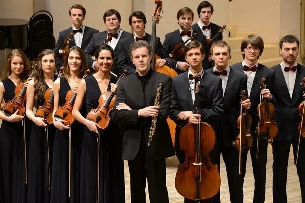 Филармония: новогодний классик-хит коктейль от Баха до Пяьццоллы