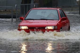 Ливень затопил в Калининграде несколько улиц 