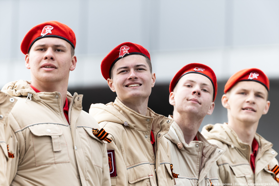 Как проходил Парад Победы в Калининграде (фото)