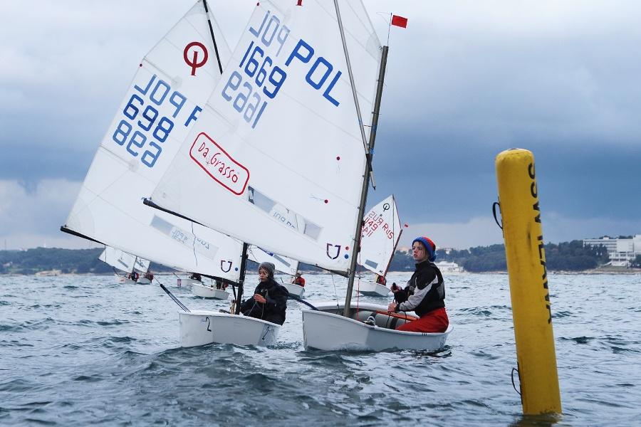 Юный калининградец успешно выступил на регате Словении (+фото)