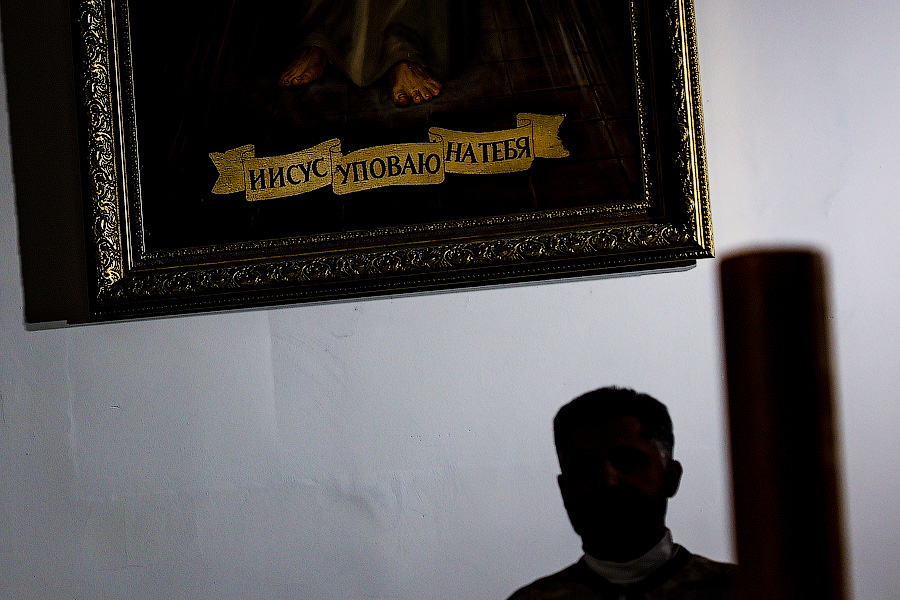 «Тихий крошечный Христос»: калининградские католики встретили Рождество (фото)