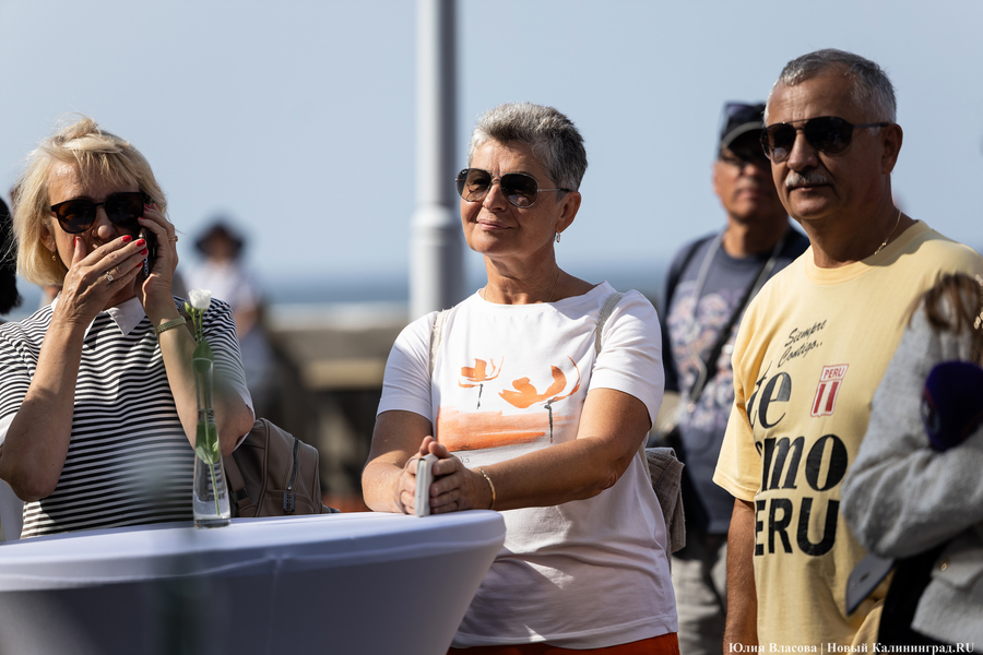 Семь кранов минеральной воды: на променаде в Светлогорске открыли бювет (фото)