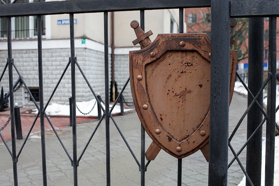 Прокуратура нашла в Калининграде небезопасные батуты