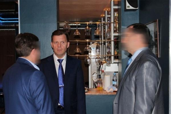 Начальник полиции Калининградской области посетил клуб с подпольным казино (фото)