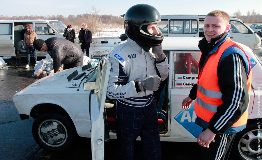 "Автогонки в Дунаевке": фоторепортаж "Нового Калининграда.Ru"