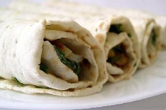 «Шаверма» у Центрального рынка на ул. Черняховского закрыта судом на 3 месяца