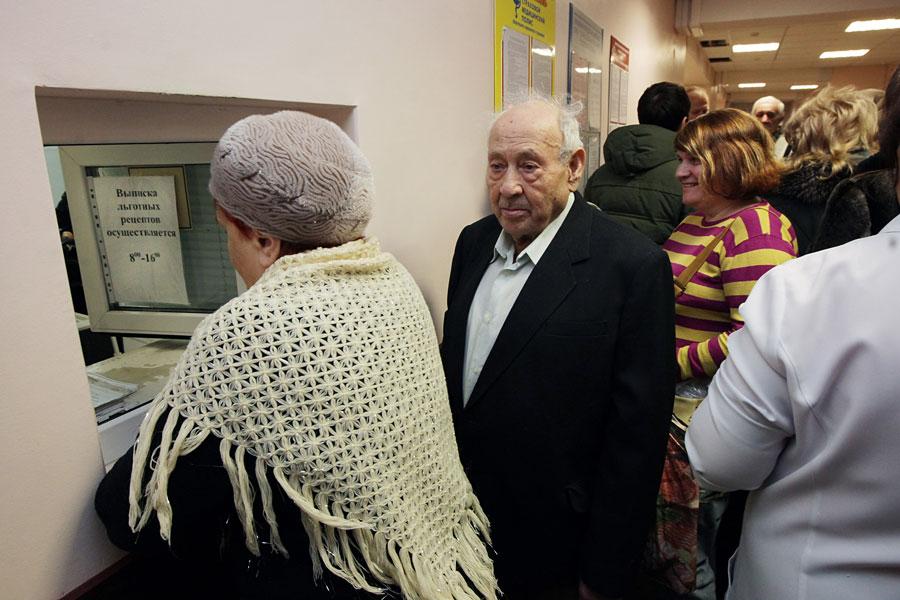 «Берём ещё месяц на отладку!»: Цуканов и новая система обеспечения льготников лекарствами