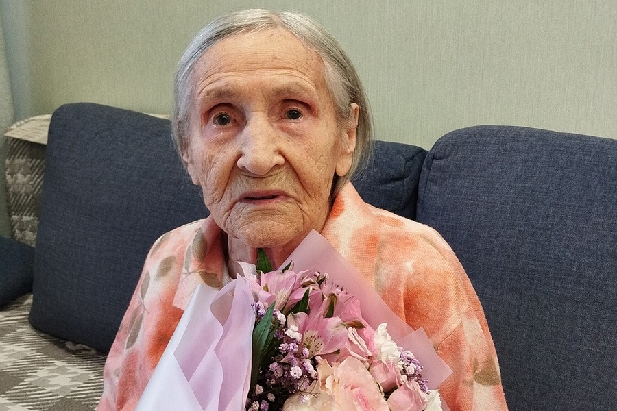 Бывшей узнице фашистского концлагеря Нине Трубачёвой исполнился 101 год