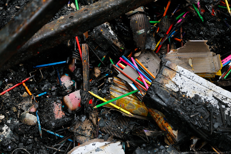 Ничего не ждем: пострадавшие о последствиях пожара на пр. Калинина (фото)