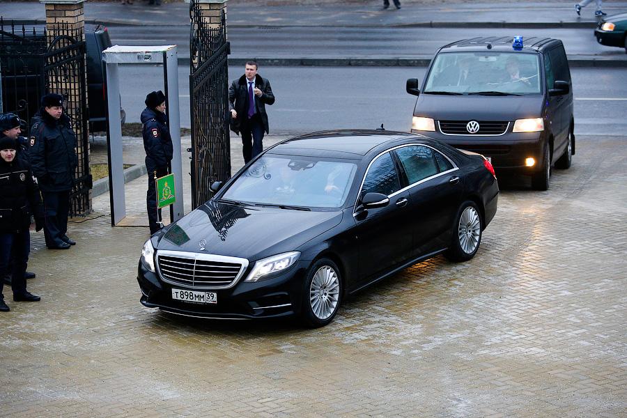 Орден за храм: что Патриарх шепнул на ухо Ярошуку на торжественной службе