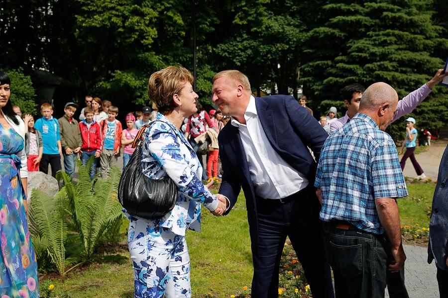 Мир, дружба, клумба: как мэрия Калининграда закругляла углы межнациональных отношений (фото)