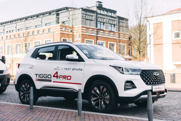 Доступный престиж: в Калининграде показали умный кроссовер CHERY Tiggo 4 Pro