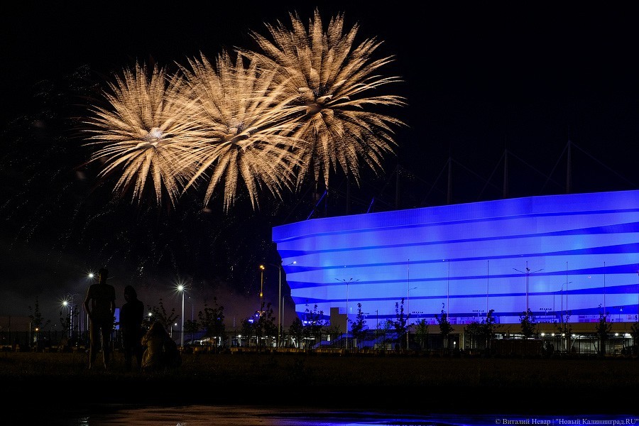 В Калининграде стартовал чемпионат фейерверков. Показываем, как это было (фото)