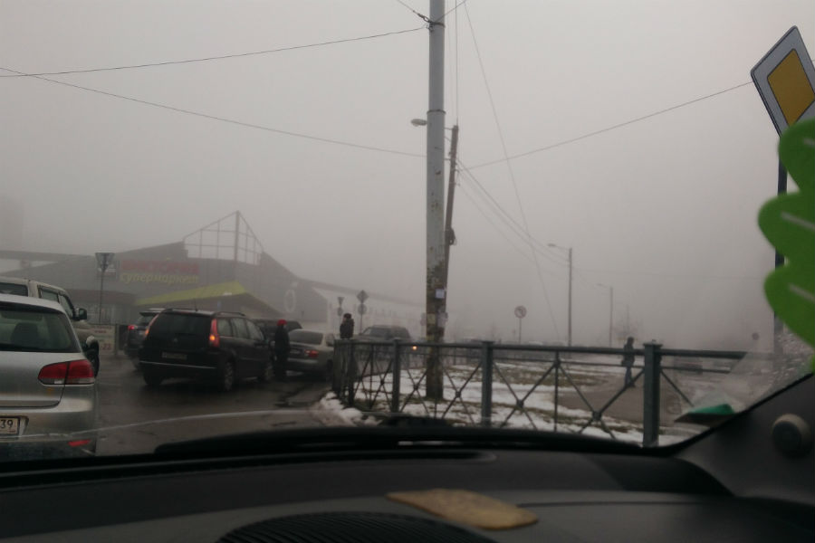Движение в районе кольца на Горького затруднено из-за ДТП (фото)