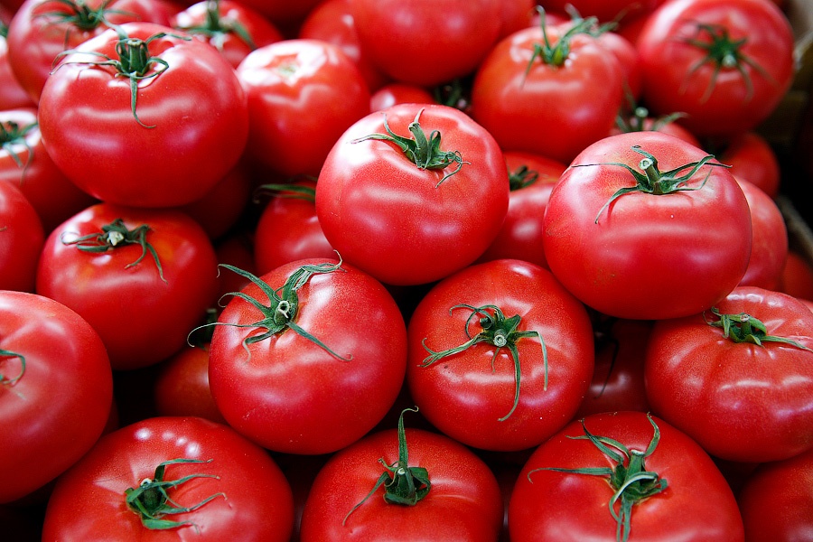 В калининградских торговых сетях резко подорожали огурцы и помидоры