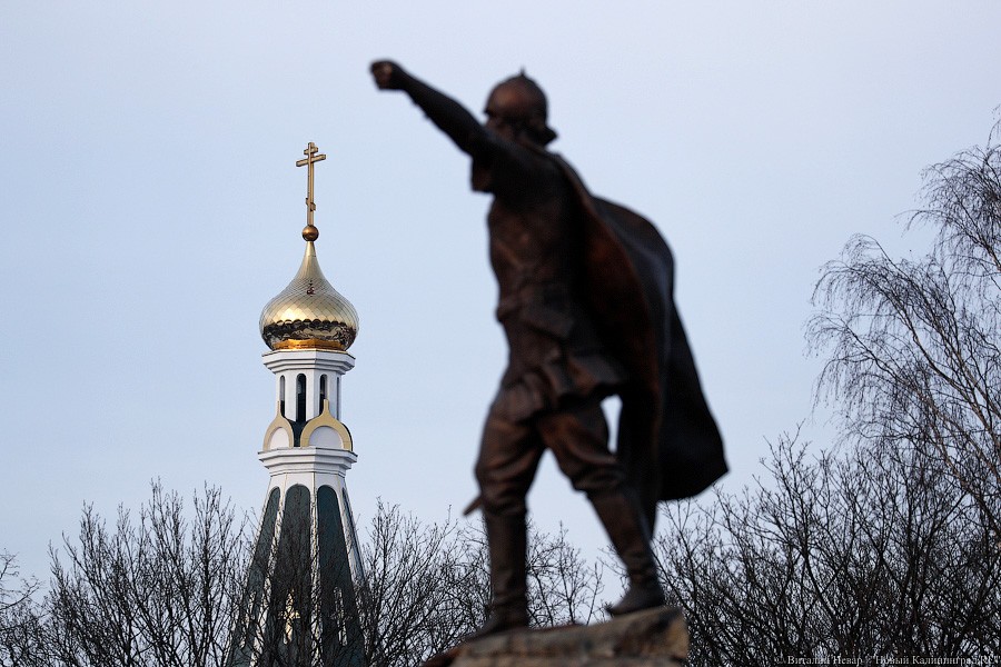 Невский в деталях: как выглядит новый памятник вблизи