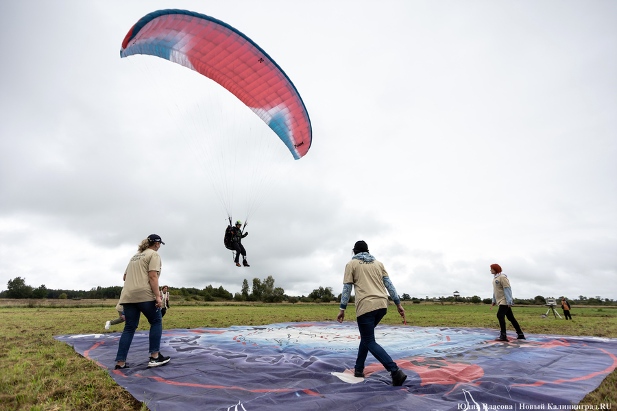 «Нас все очень стараются победить»: как прошел чемпионат области по парапланеризму