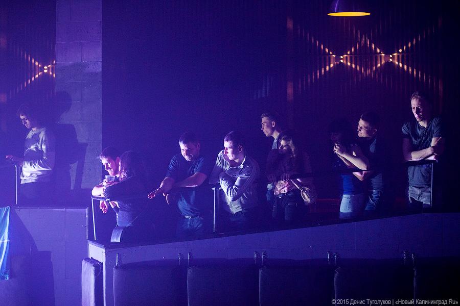 Беспорядочный слэм, рубилово, вечная молодость: концерт «Lumen» на «Вагонке»
